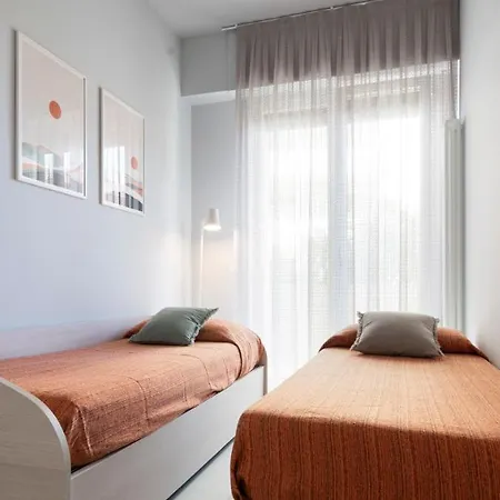 Casa Del Faro - Baia Flaminia * بيزارو